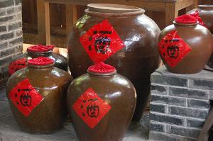 2015年高端白酒價(jià)格策略將是如何呢